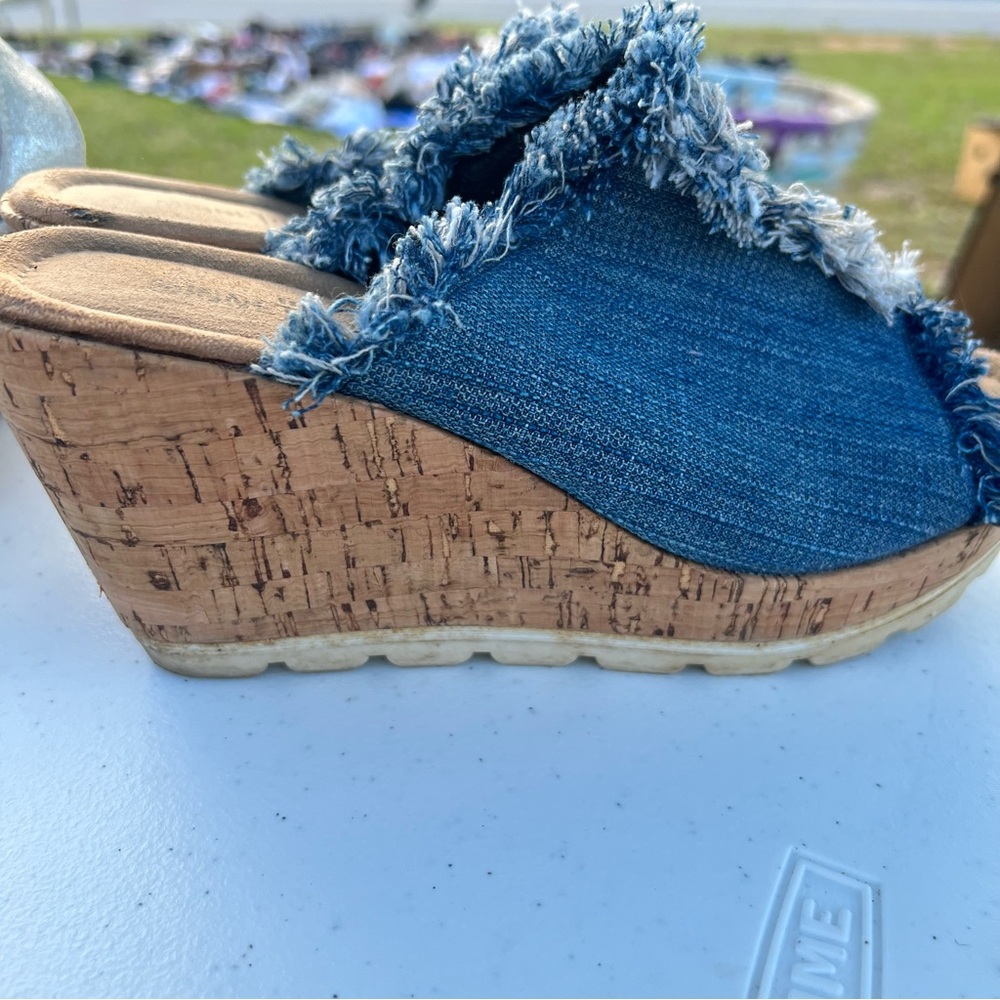 Minnetonka Blue Jean Wedge Sandals size 8 - Picture 5 of 7